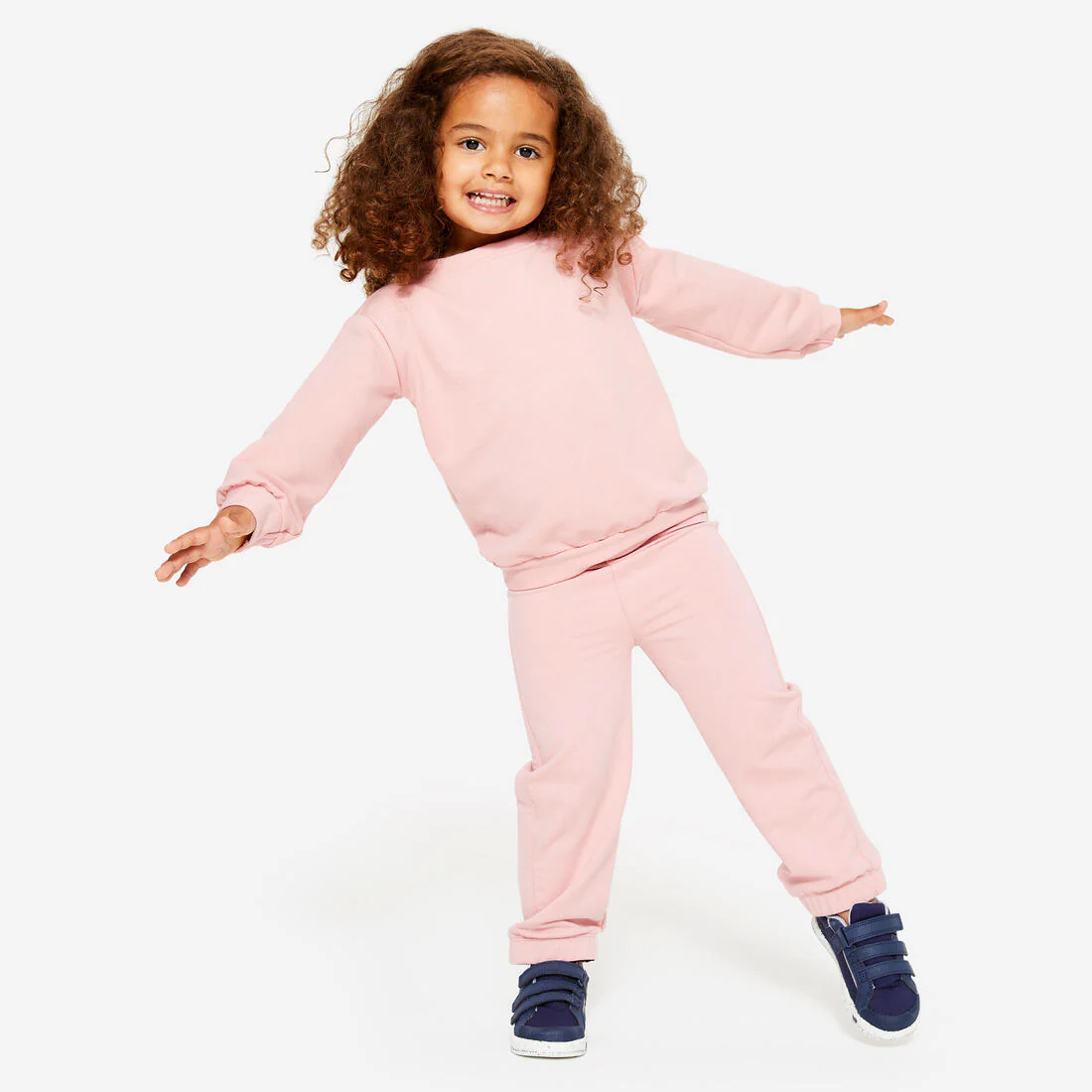 Conjunto deportivo básico para niños - Image 2