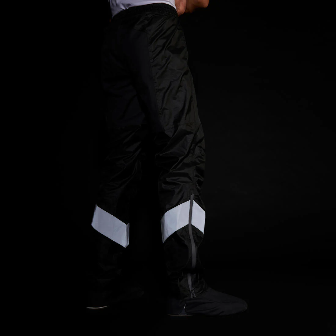 Cubrepantalón de ciclismo urbano impermeable negro para hombre 540 - Image 6