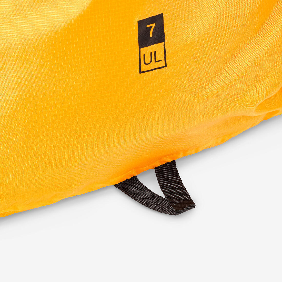 Funda impermeable de trekking ultraligera de 7 litros amarilla - Image 4