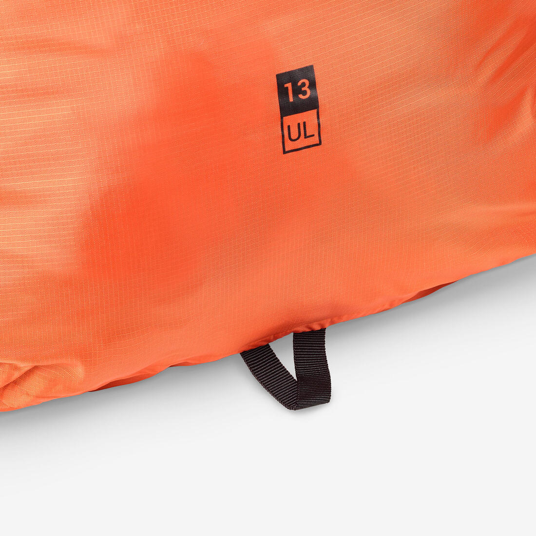 Funda impermeable ultraligera de 13 litros naranja - Image 4