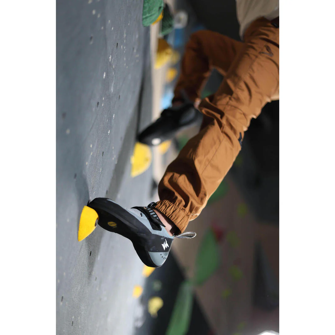 Gatas de escalada técnicas y flexibles grises para mujer Vertika Soft - Image 9