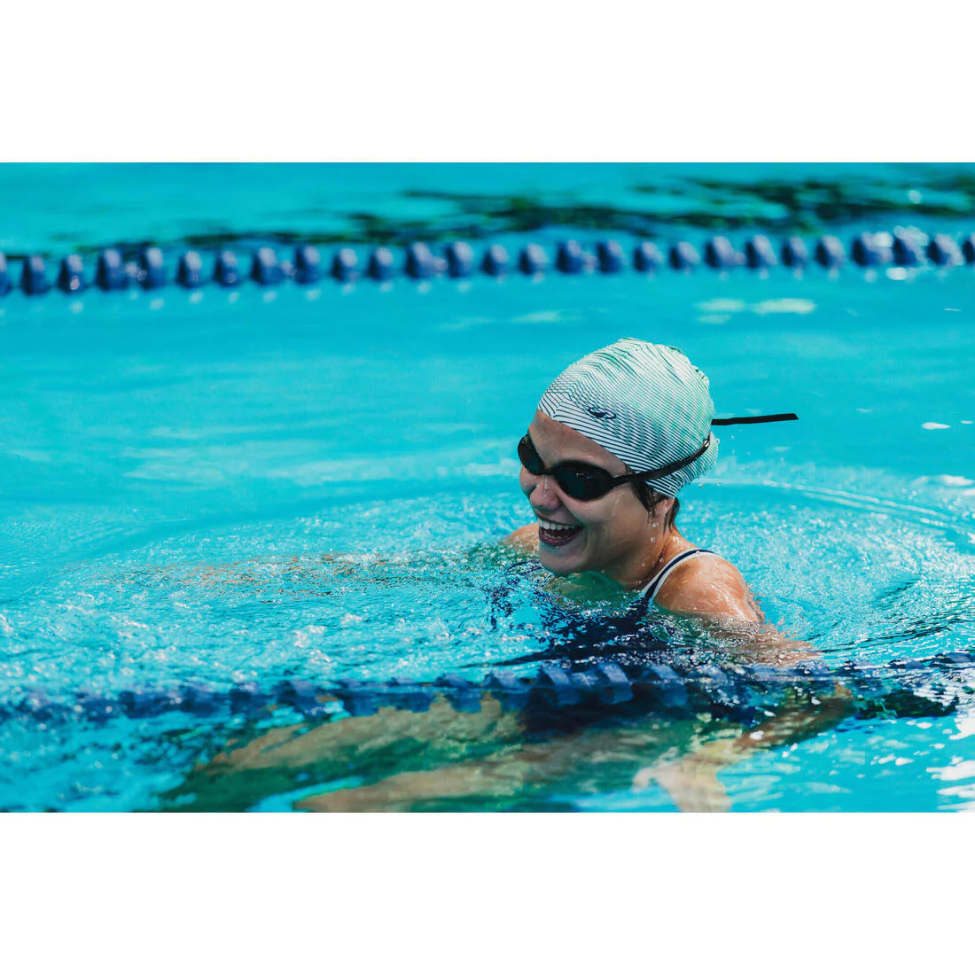 Goggles de natación con cristales ahumados antivaho negros unitalla Bfast - Image 38