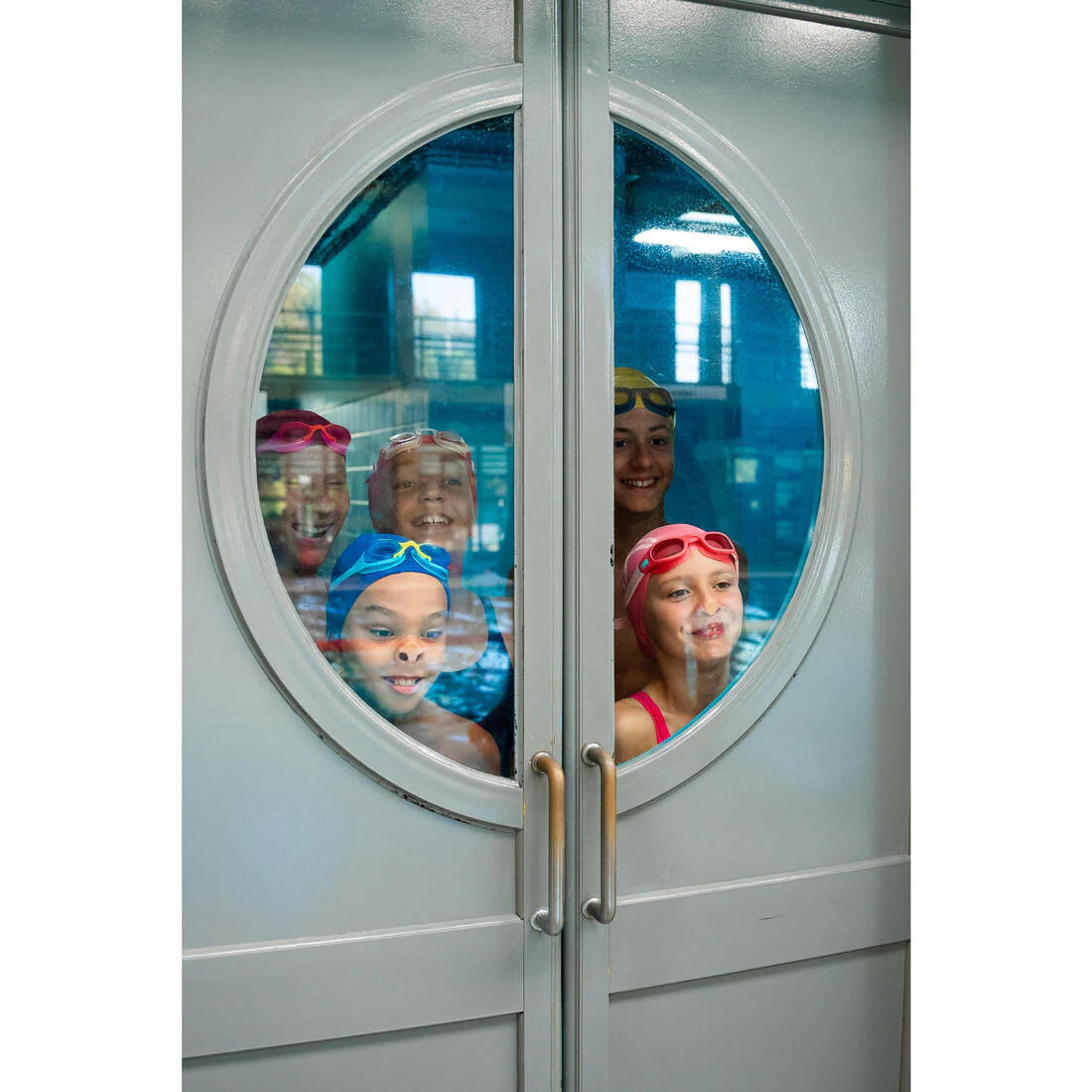 Goggles de natación con cristales claros rosa y para niños Xbase - Image 17