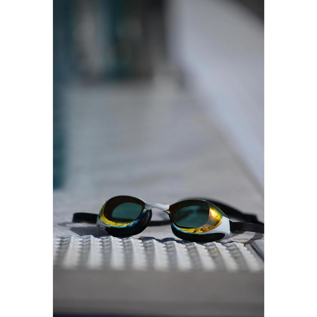 Goggles Natación Bfit Negro Blanco Cristales Ahumados - Image 35