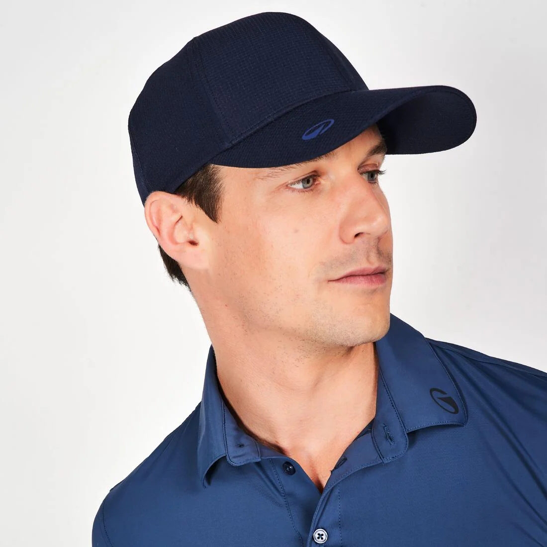 Gorra de golf con marcador de bola - Image 4