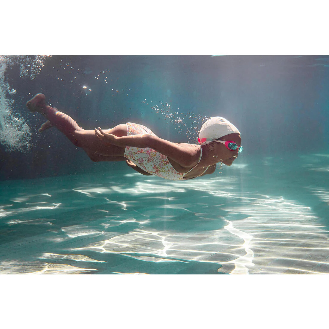 Gorro de natación de punto revestido talla CH blanca con estampado Star - Image 12