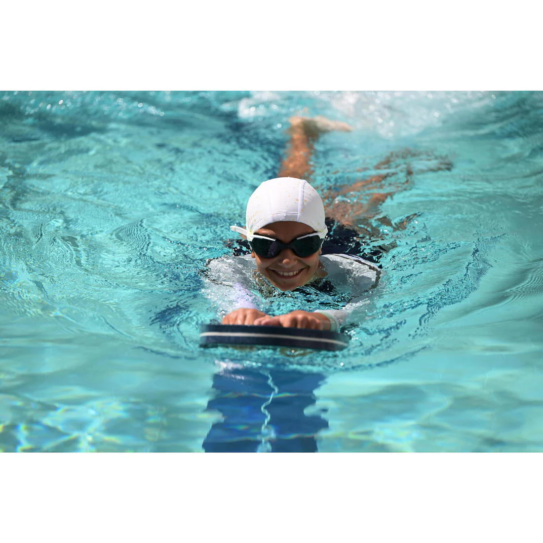 Gorro de natación de punto revestido talla CH blanca con estampado Star - Image 19