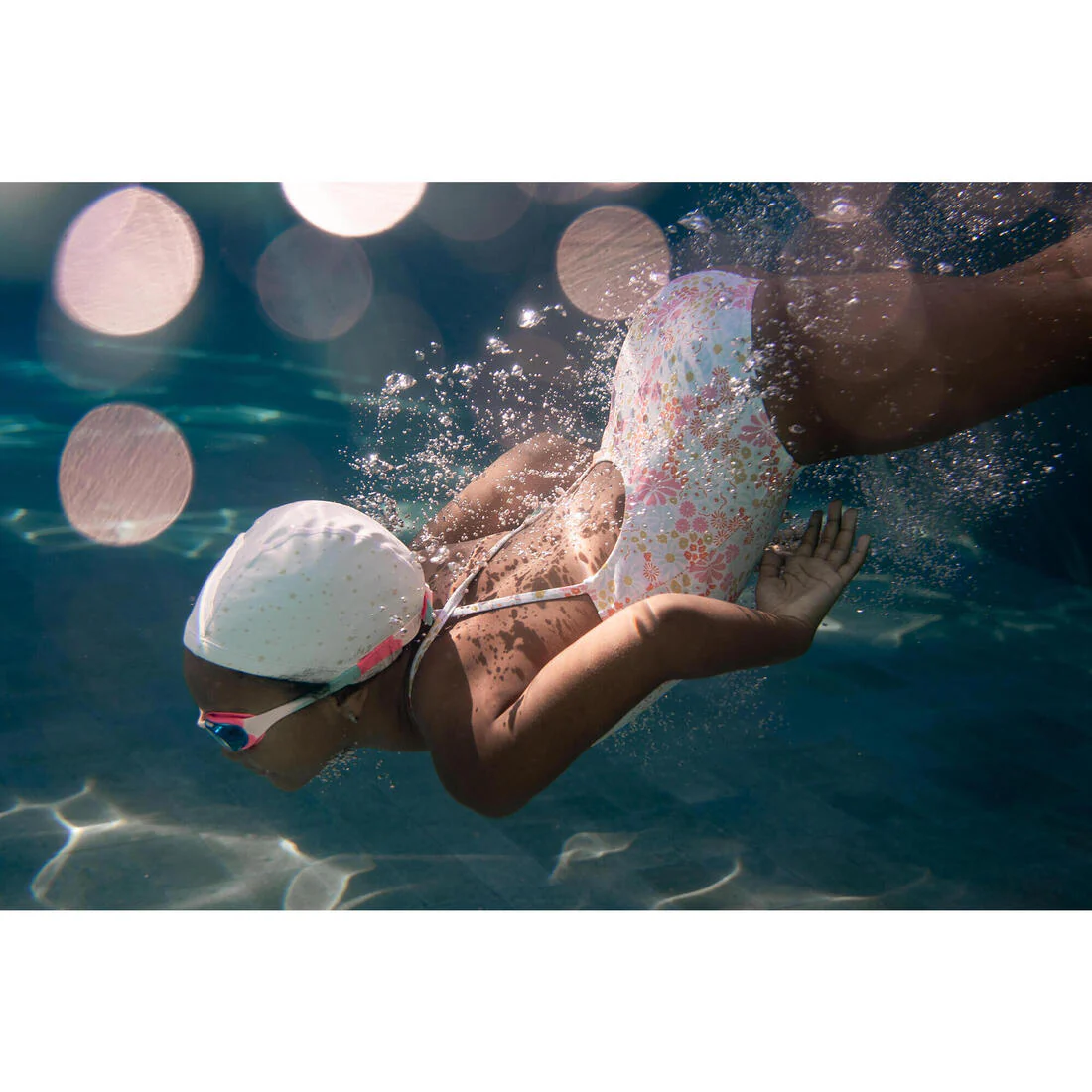 Gorro de natación de punto revestido talla CH blanca con estampado Star - Image 7