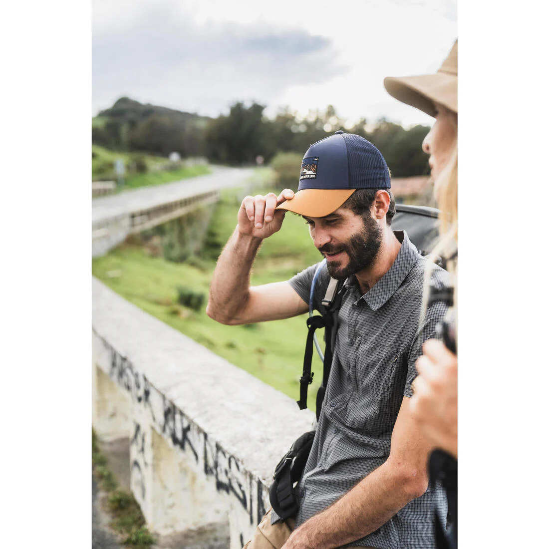 GORRA TRAVEL 500 TRUCKER AZUL OSCURO - Image 39