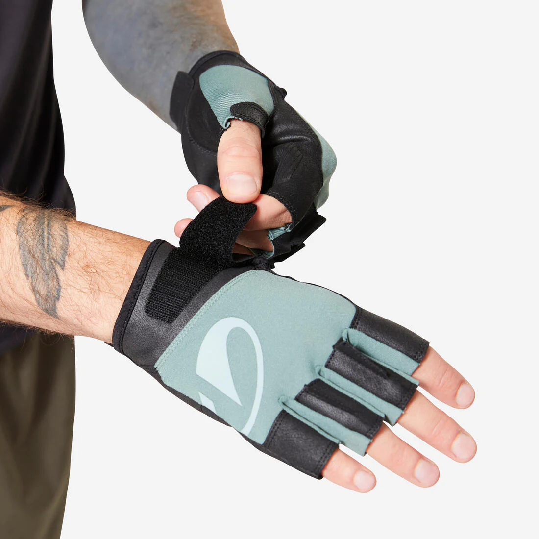 Guantes de musculación resistentes cafés - Image 7