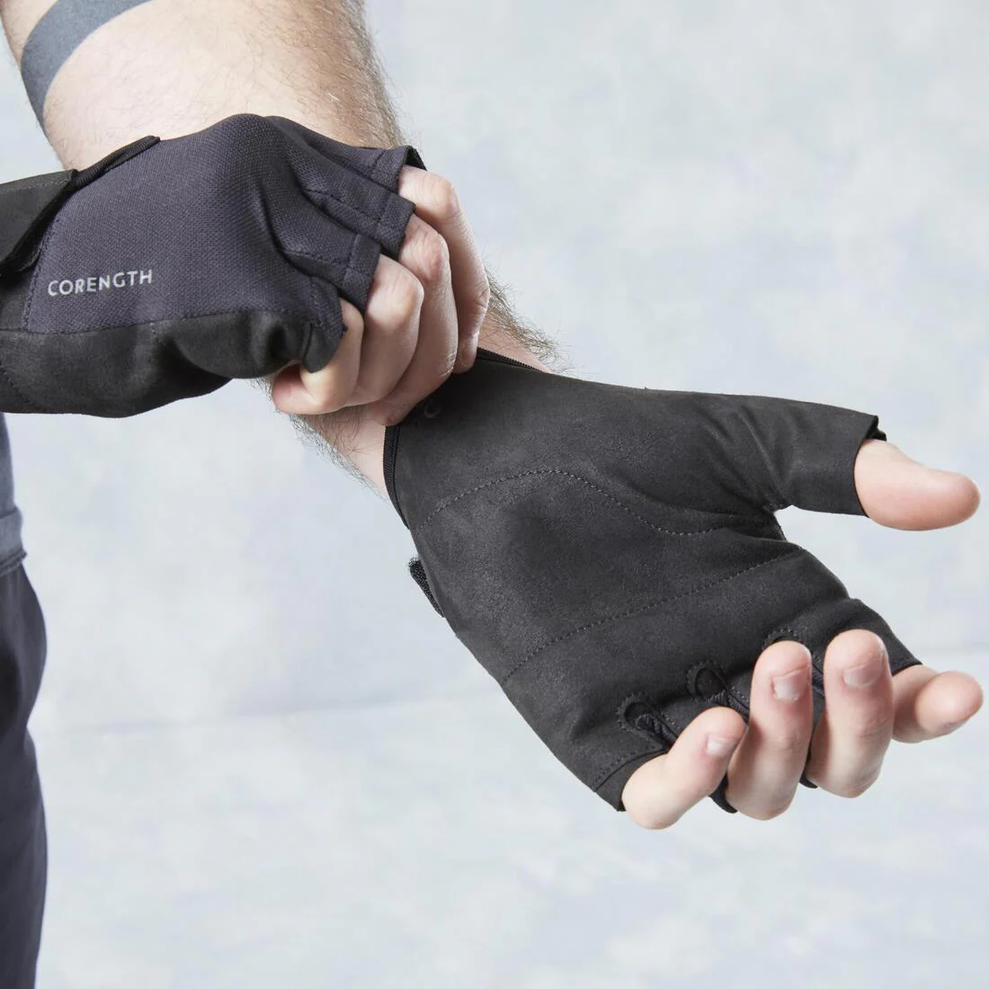 Guantes gym para musculación, negro Cross Training - Image 3