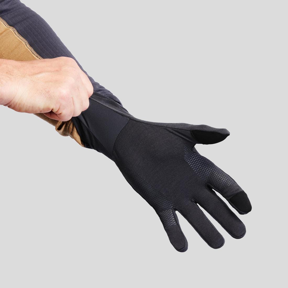Guantes interiores de trekking en montaña de lana merina para adulto MT500 - Image 2