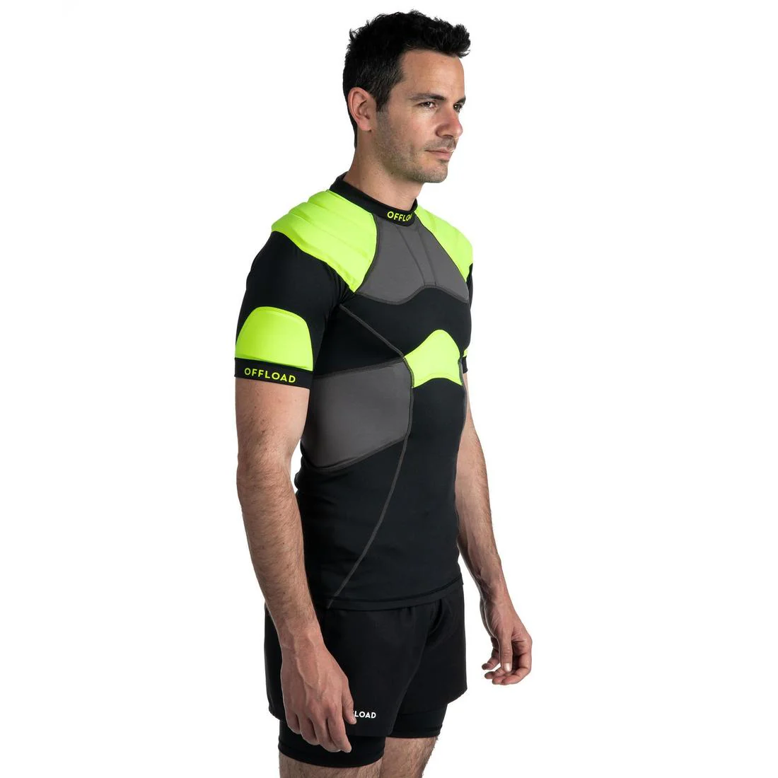 Hombrera de rugby negro con amarillo para hombre R500 - Image 7