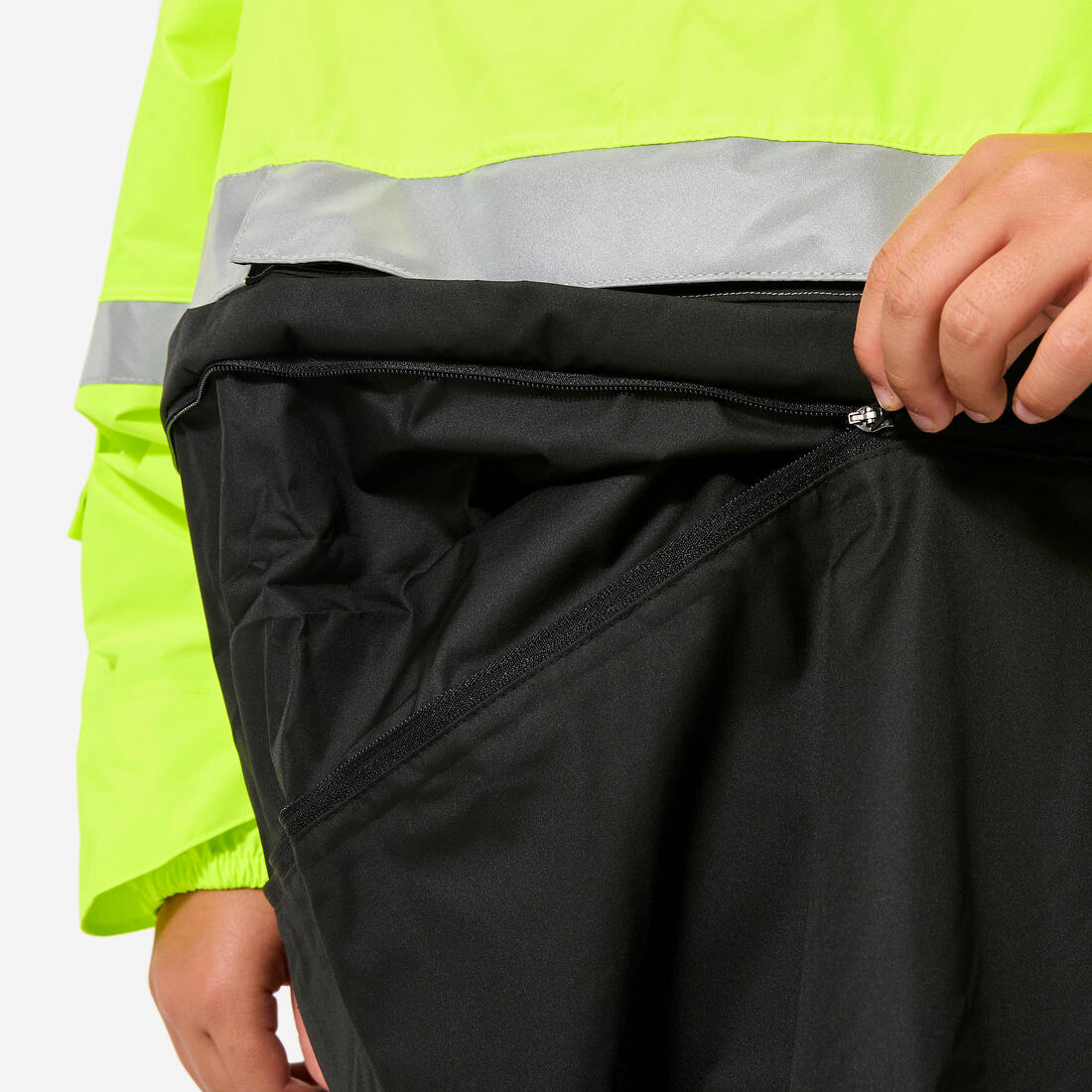 Impermeable poncho de ciclismo negro con amarillo fluorescente para niños - Image 3