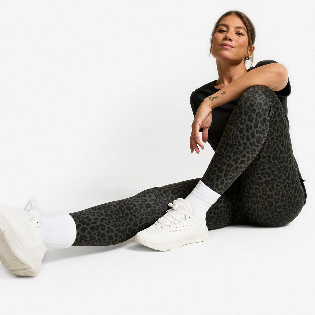 Leggings de fitness de tiro alto gris jaspeado con estampado para mujer - Image 15
