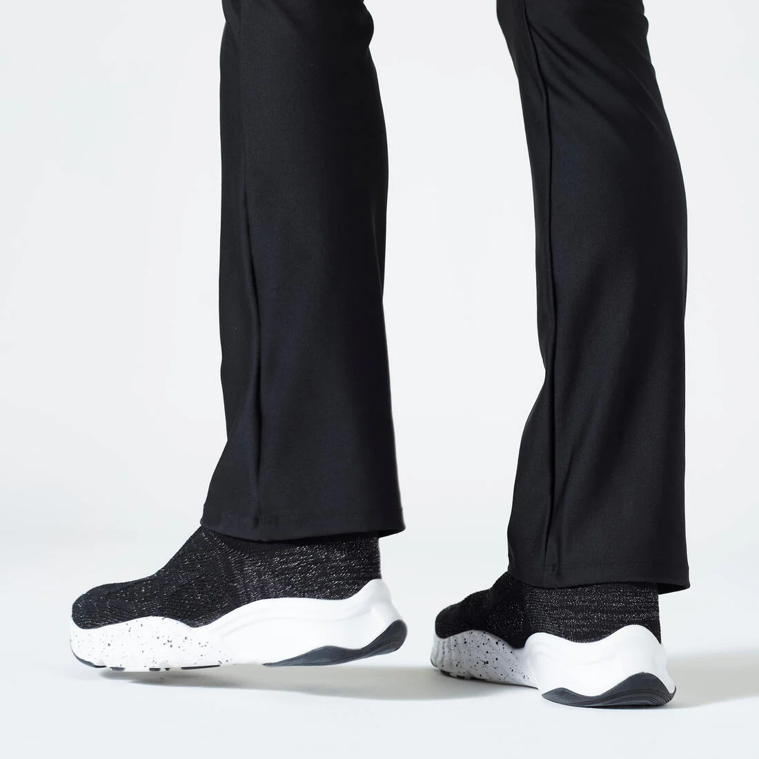 Leggings de fitness rectos negros para mujer - Image 17