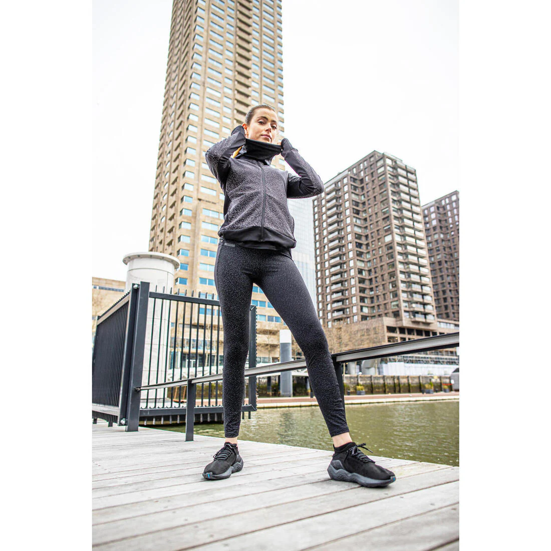 Leggings de running negros para mujer Kiprun Run 100 - Image 9