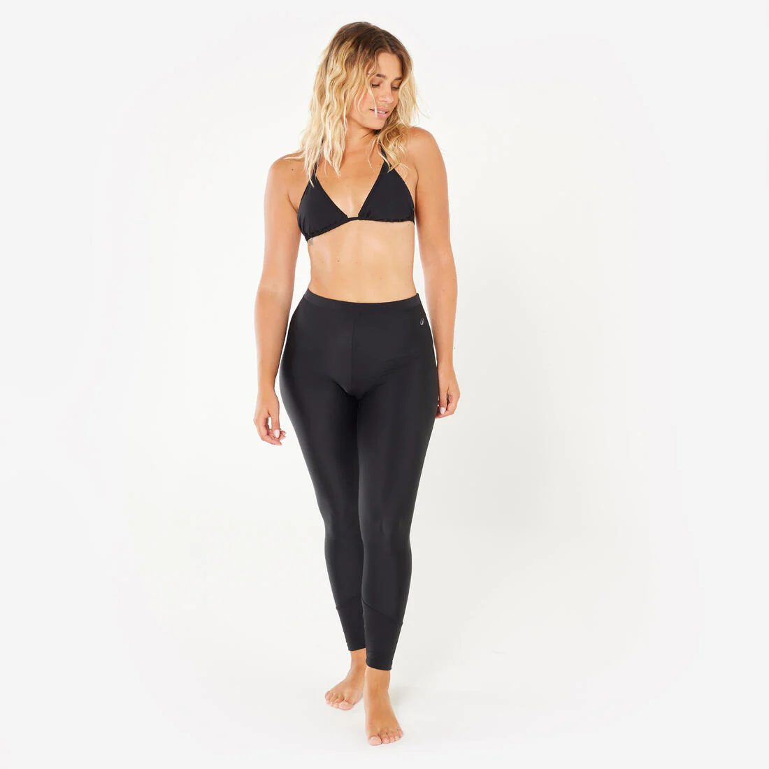 Leggings de surf con UPF50+ negros para mujer - Image 2