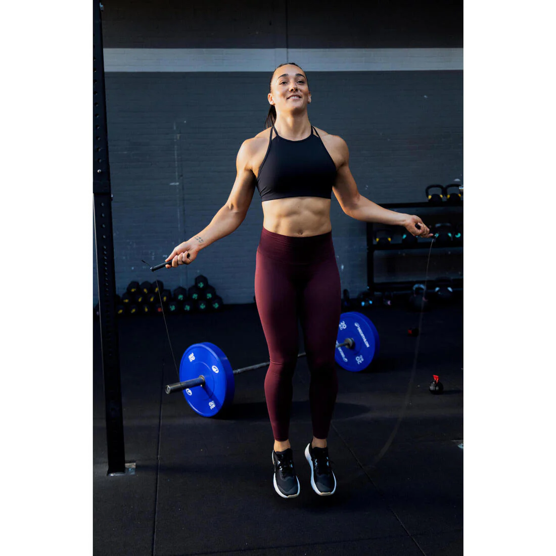 Leggings deportivos antiabrasión violetas para mujer - Image 7