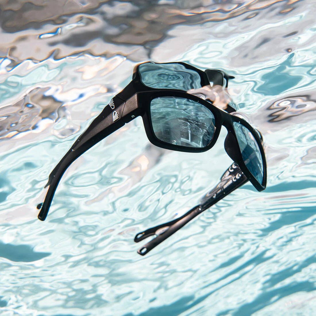 Lentes de sol polarizados flotantes negros para adulto Vela 100 talla M - Image 9