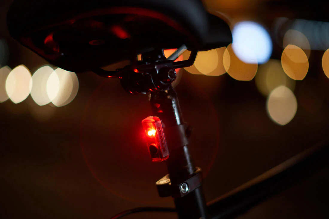 LUZ BICICLETA LED CL 100 TRASERA ROJA USB - Image 7