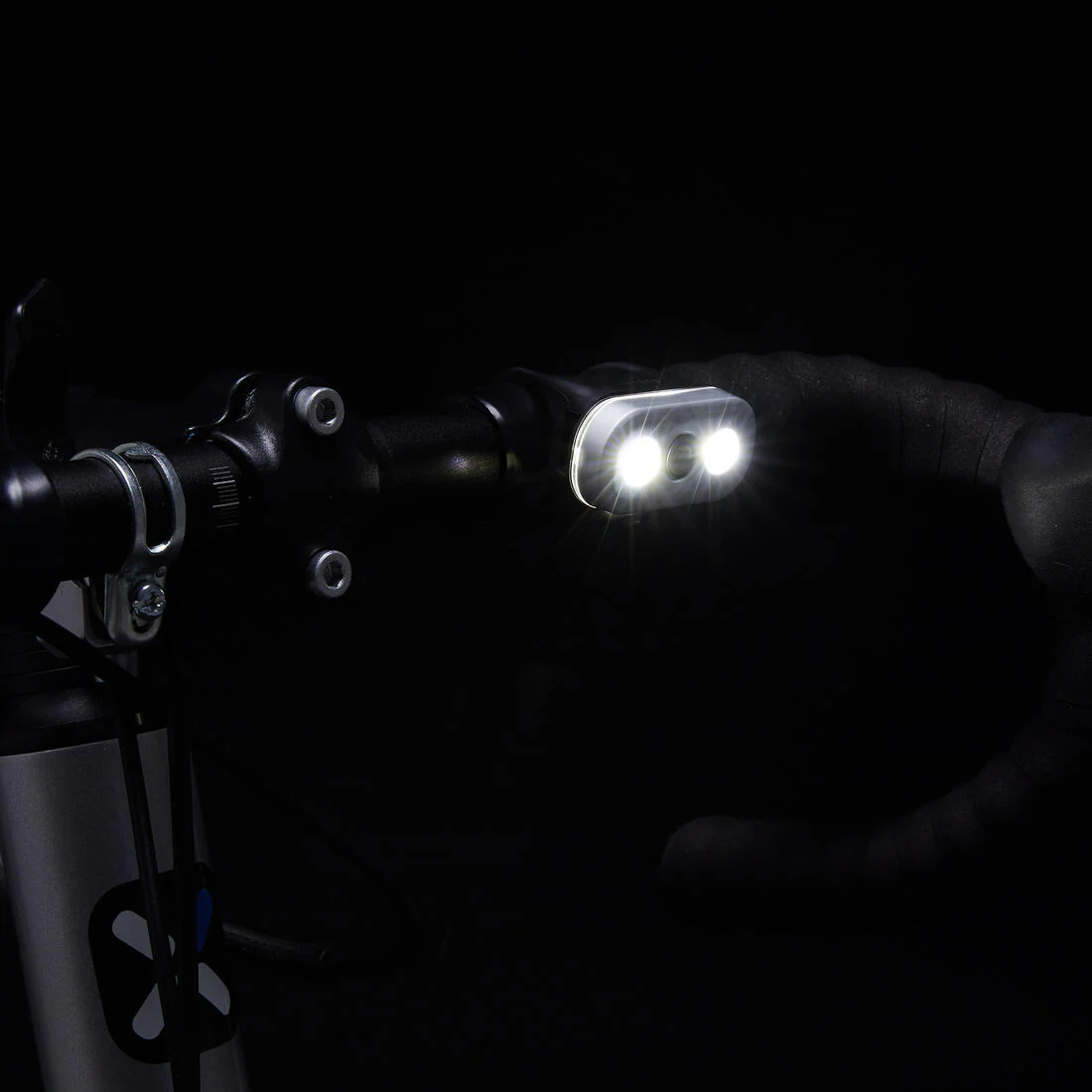 LUZ LED BICICLETA VIOO CLIP 900 DELANTERO/TRASERO USB - Image 4