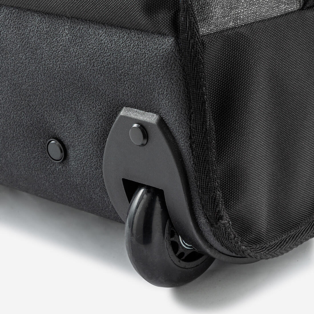 Maleta deportiva de 30 L - ESSENTIAL Negro Gris - Image 11