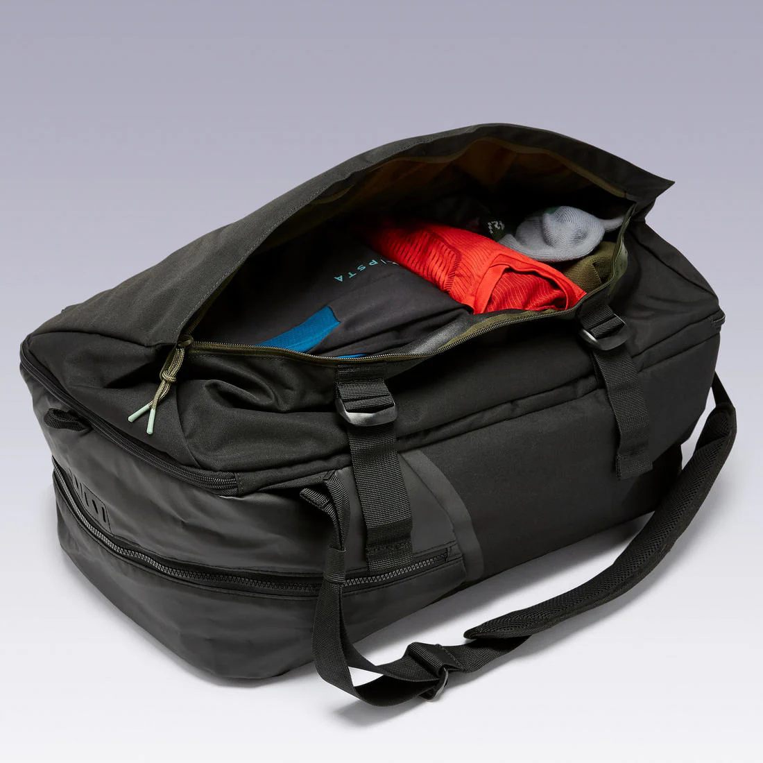 Maleta deportiva de 55 L negra Urban - Image 9