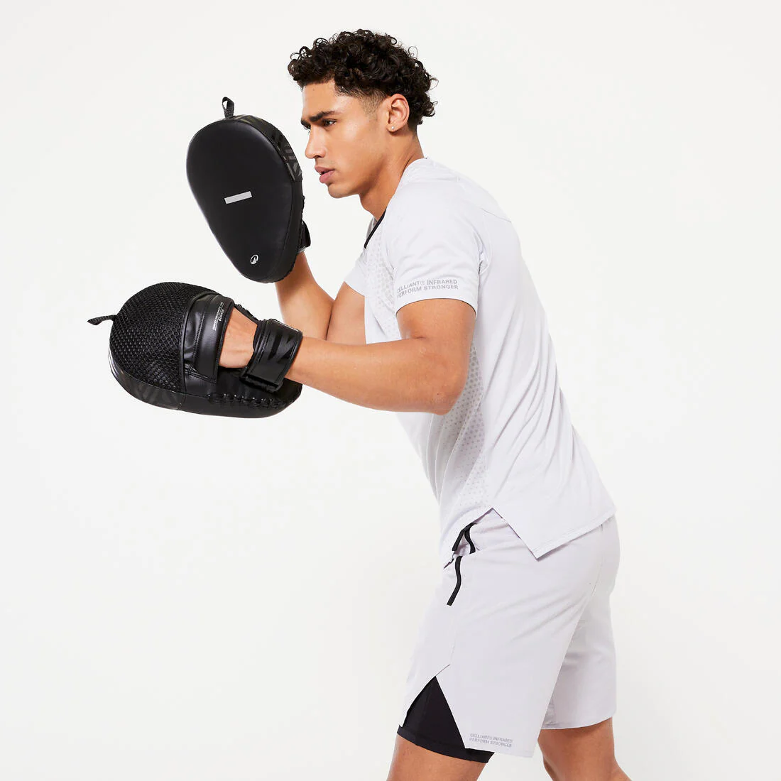 Manoplas de box curvas con correas de ajuste - Image 7