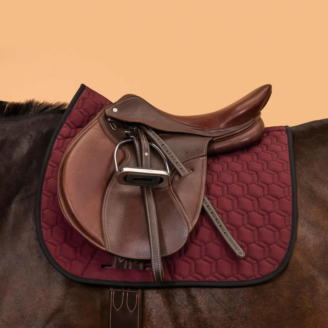 Manta de silla de equitación reversible negro y burdeos para caballo y poni 500 - Image 3