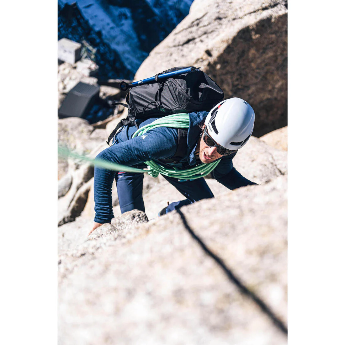 Mochila de alpinismo de 22 litros negra Alpinism - Image 15