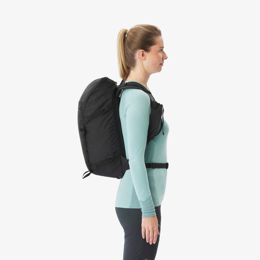 Mochila de alpinismo versátil y modular negra Alpinism 22 - Image 14