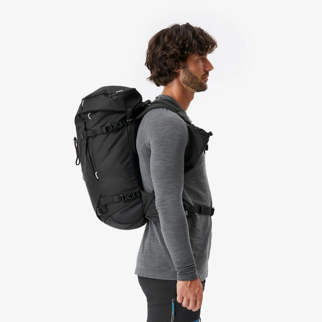 Mochila de alpinismo versátil y modular negra Alpinism 33 - Image 4