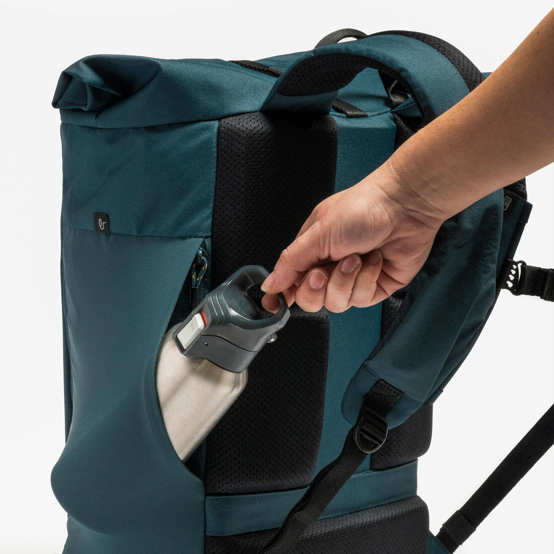 Mochila de senderismo con apertura rolltop de 23 L Escape 500 - Image 19