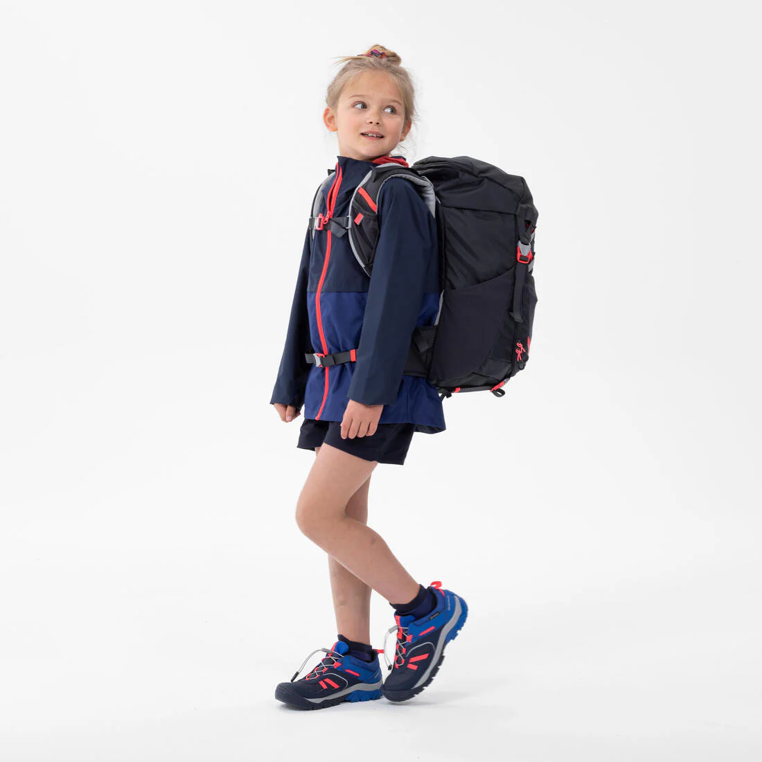 Mochila de senderismo de 28 L negra para niños de 7 a 15 años MH500 - Image 4