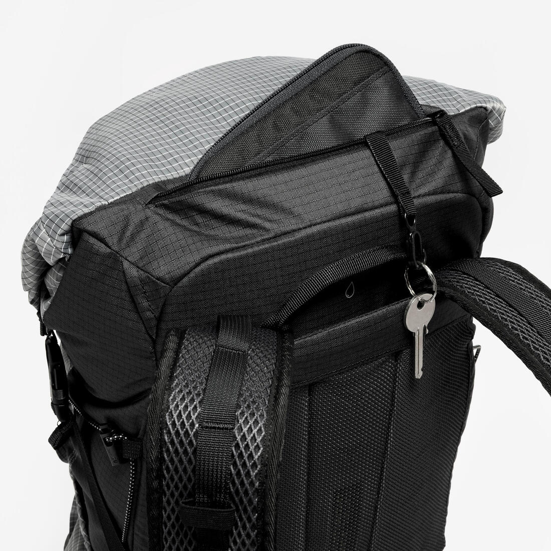 Mochila de senderismo de montaña con apertura rolltop de 22 L MH500 Light - Image 9