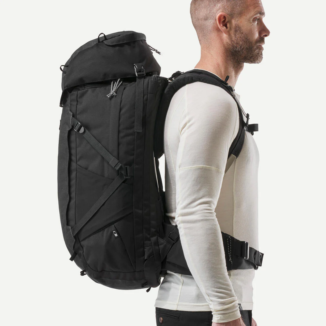 Mochila de viaje y trekking con apertura de 50 + 6 L para hombre Travel 900 - Image 11