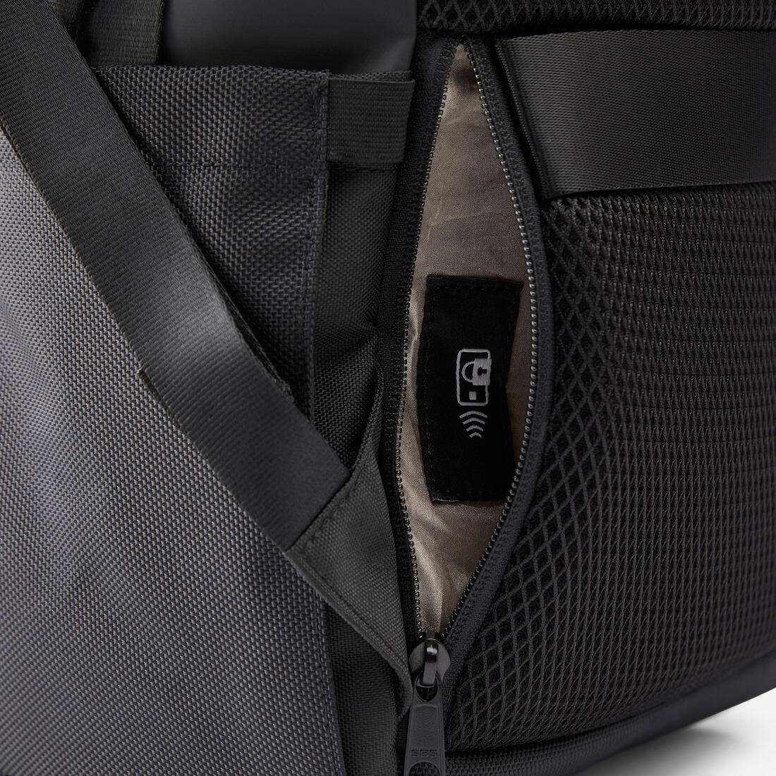Mochila deportiva con cierre enrollable y bolsillo para laptop de 29 l - Image 6
