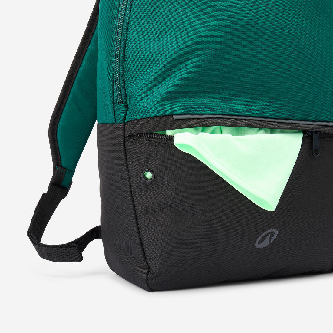 Mochila deportiva con compartimento calzado 17L - Image 14