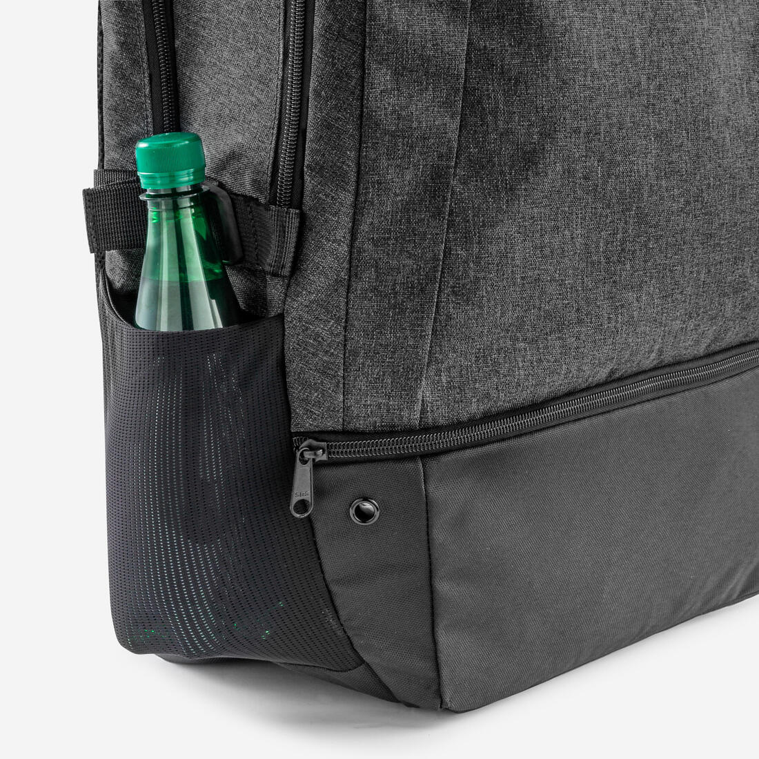 Mochila Essential Gris Oscuro 33 L - Image 11