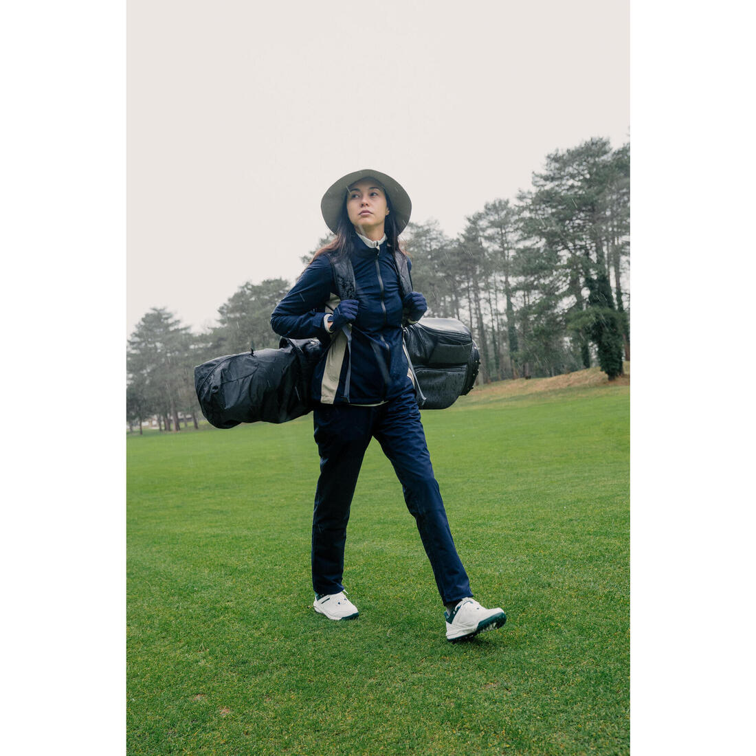 Pantalón de golf impermeable azul marino para mujer RW500 - Image 13