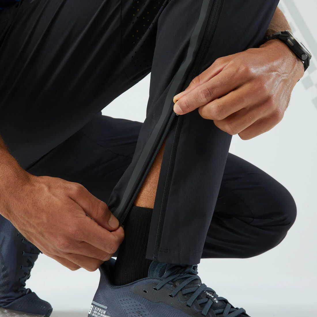 Pantalón de running transpirable para hombre - KIPRUN negro - Image 5