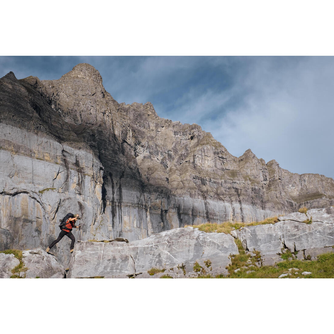 Pantalón de trekking en montaña perlante para mujer MT900 - Image 11