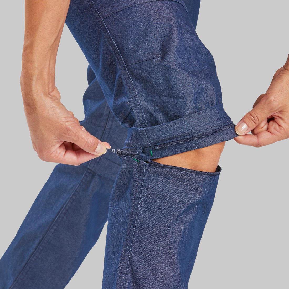 Pantalón transformable trekking viaje TRAVEL 100 mujer azul denim - Image 13