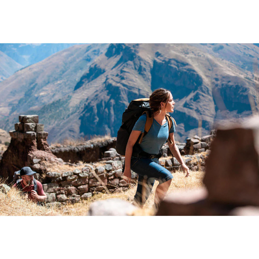 Pantalón transformable trekking viaje TRAVEL 100 mujer azul denim - Image 16