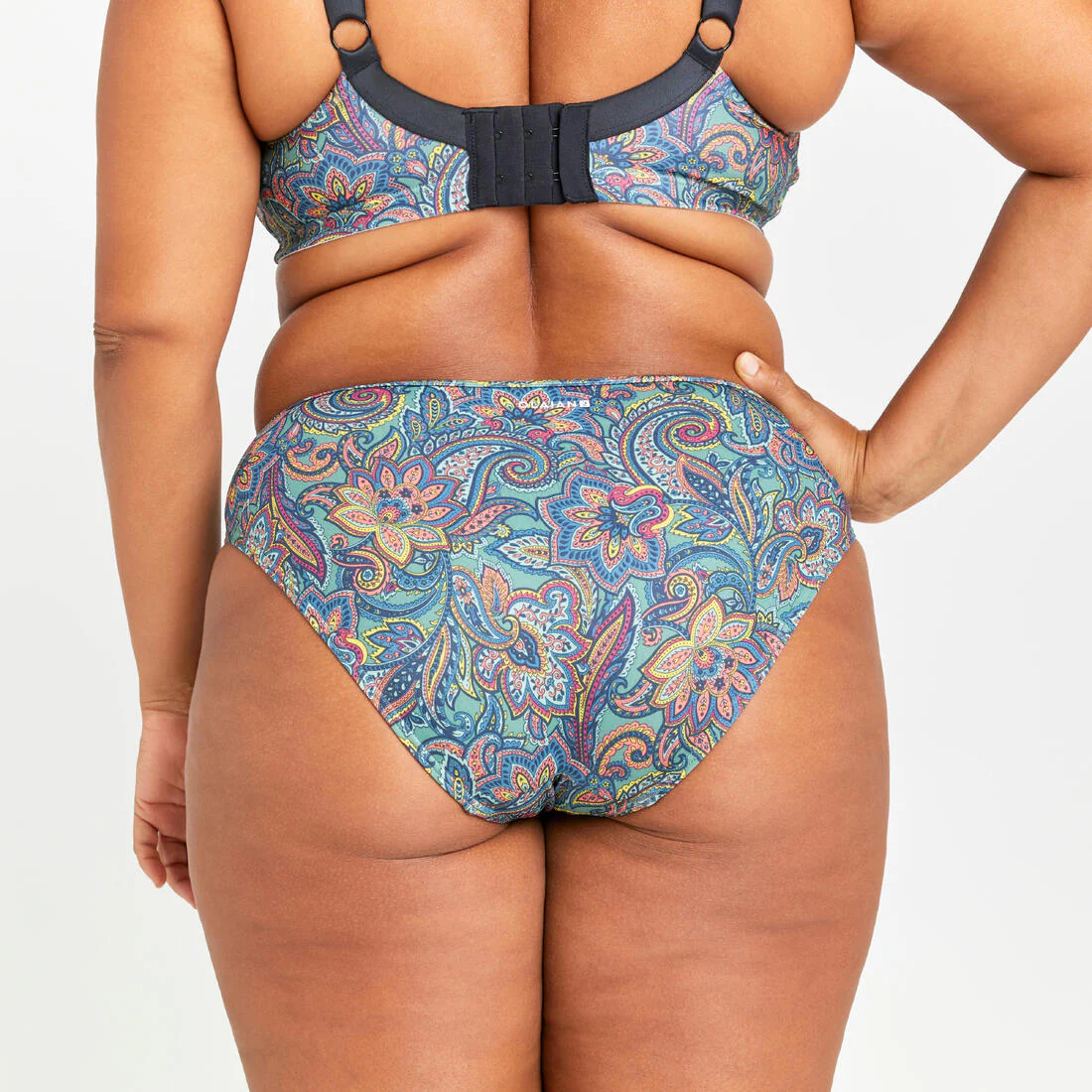 Panty de bikini de surf caqui para mujer Nina Paisley - Image 16