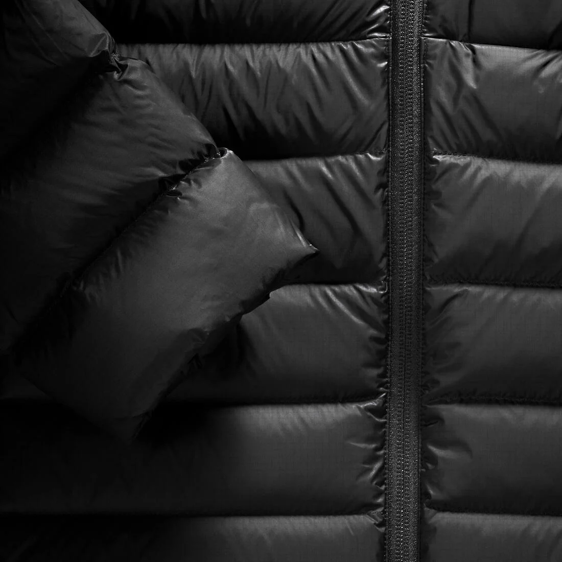 Chamarra de trekking acolchada con capucha hasta -10 °C para hombre MT500 - Image 16