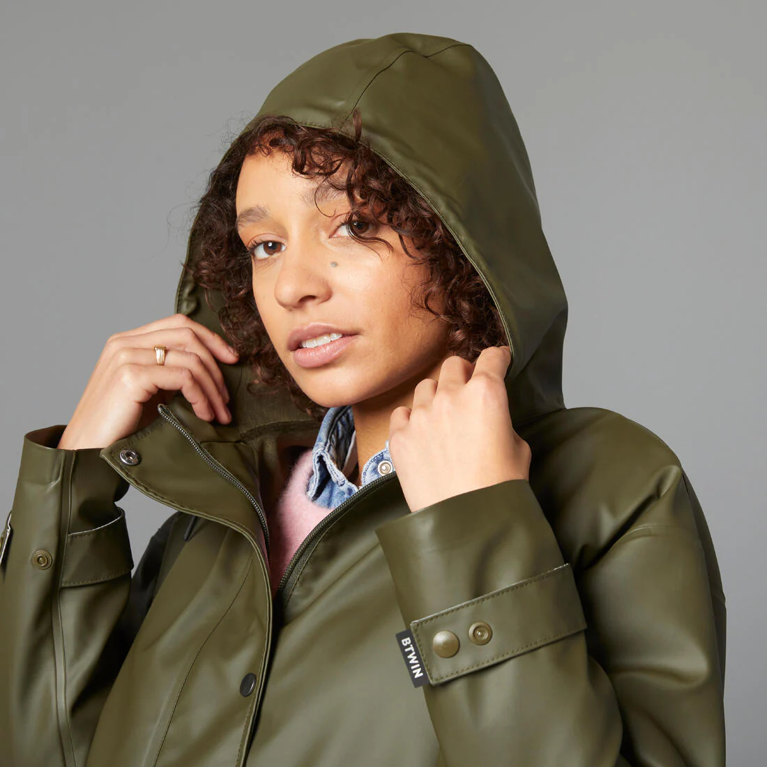 Parka de ciclismo urbano impermeable caqui unisex 540 - Image 15