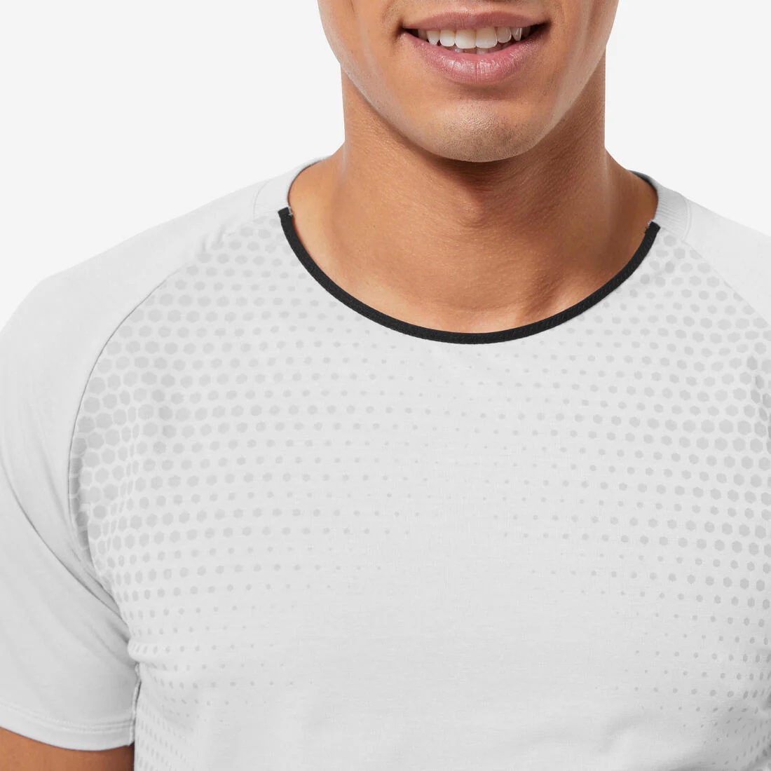 Playera Cross Training Hombre Gris Manga Corta Celliant - Image 3