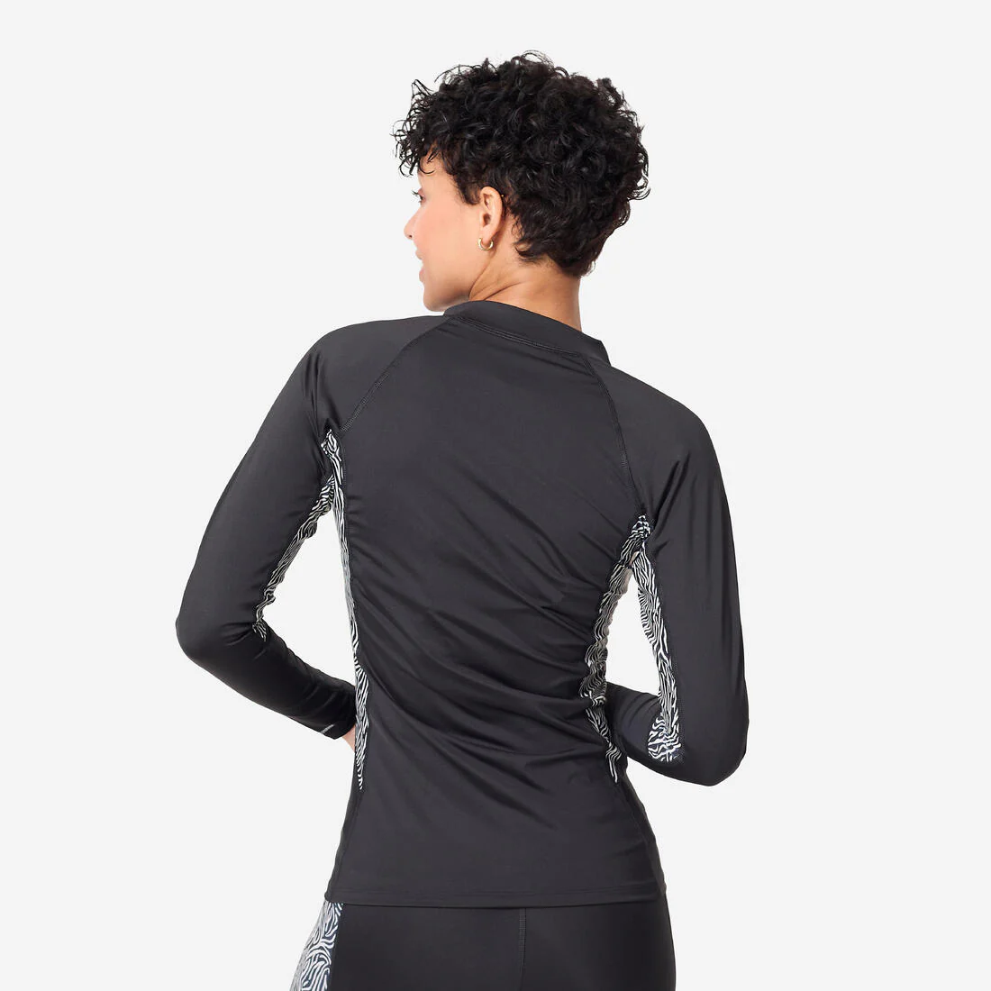 Playera de aquagym/aquabike de manga larga con cierre negra para mujer Phoebe - Image 4